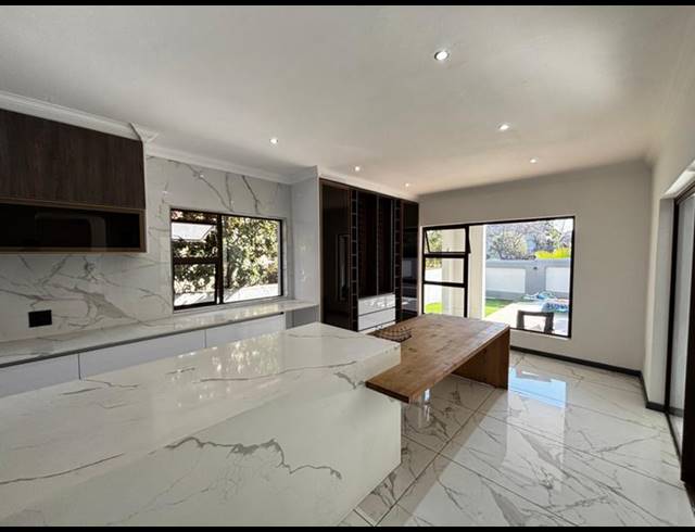 7 BEDROOM PROPERTY TO RENT IN FERNRIDGE ESTATE